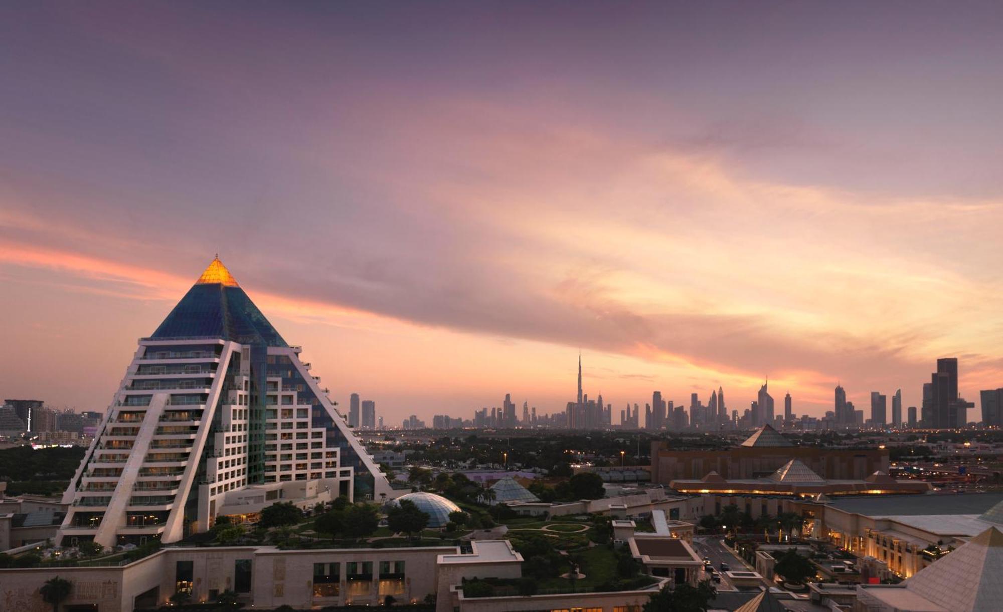 Готель Raffles Дубай Екстер'єр фото The Atlantis Hotel in Dubai